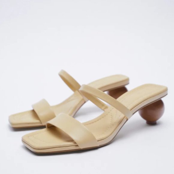 NEW ZARA Wood Heeled Sheep Leather Sandals Beige US6.5 / EU37